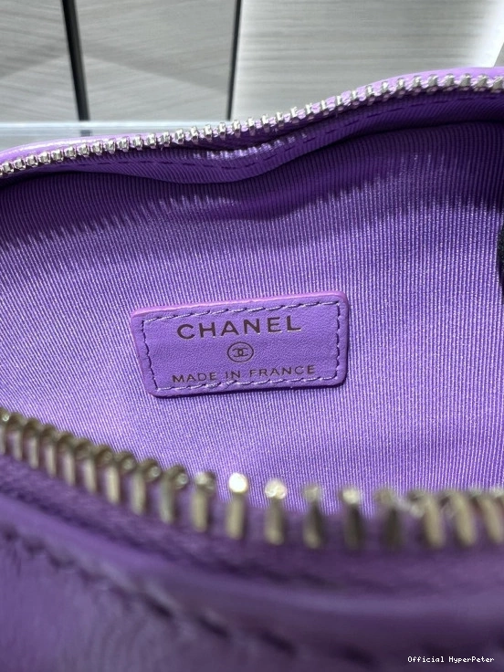 Hyper Peter HEART CHANEL WITH CHAIN CHANELUTCH 0721